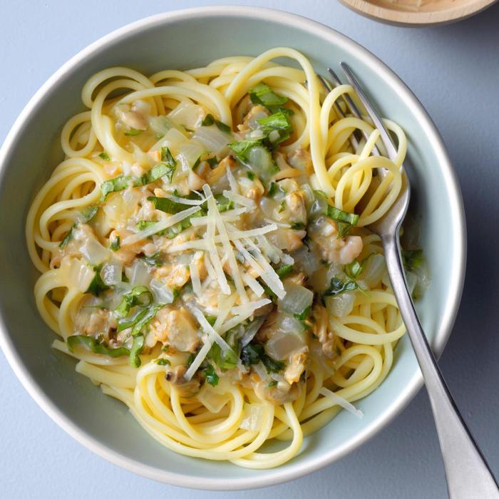 Linguine and white clam sauce recipe