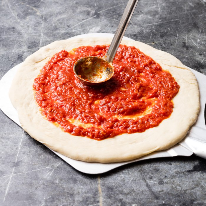 Pizza sauce recipe from tomato paste