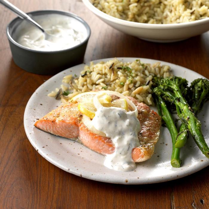 Recipe for dill sauce with salmon