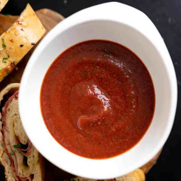 Recipe for pizza sauce from tomato paste